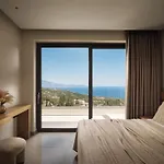 Βίλα Elpida Luxury Villa, With Infinity Pool & Whirlpool, By Thinkvilla