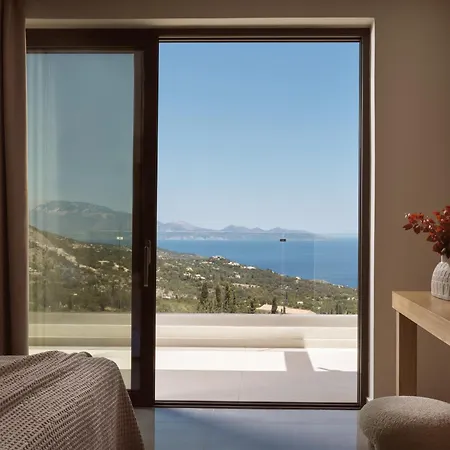 Elpida Luxury Villa, With Infinity Pool & Whirlpool, By Thinkvilla * Skinária