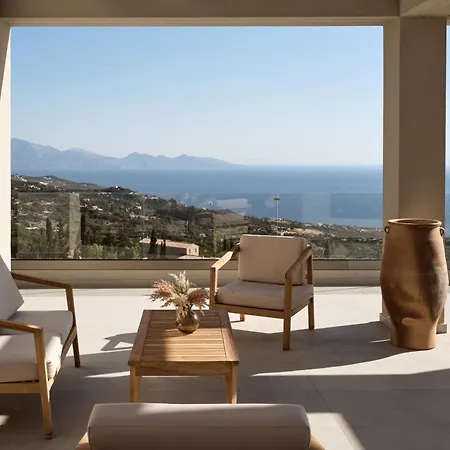 Elpida Luxury Villa, With Infinity Pool & Whirlpool, By Thinkvilla Villa Skinária