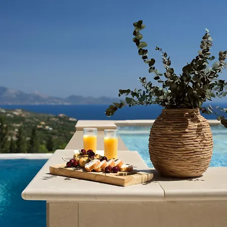 Elpida Luxury Villa, With Infinity Pool & Whirlpool, By Thinkvilla Villa Skinária