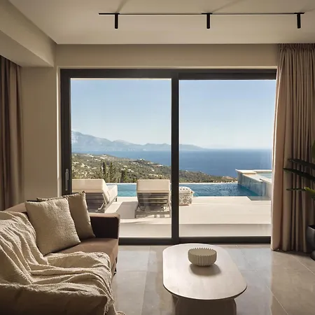 Elpida Luxury Villa, With Infinity Pool & Whirlpool, By Thinkvilla * Skinária