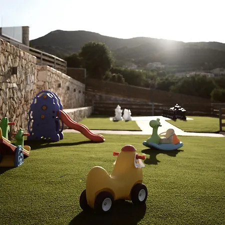 Elpida Luxury Villa, With Infinity Pool & Whirlpool, By Thinkvilla *